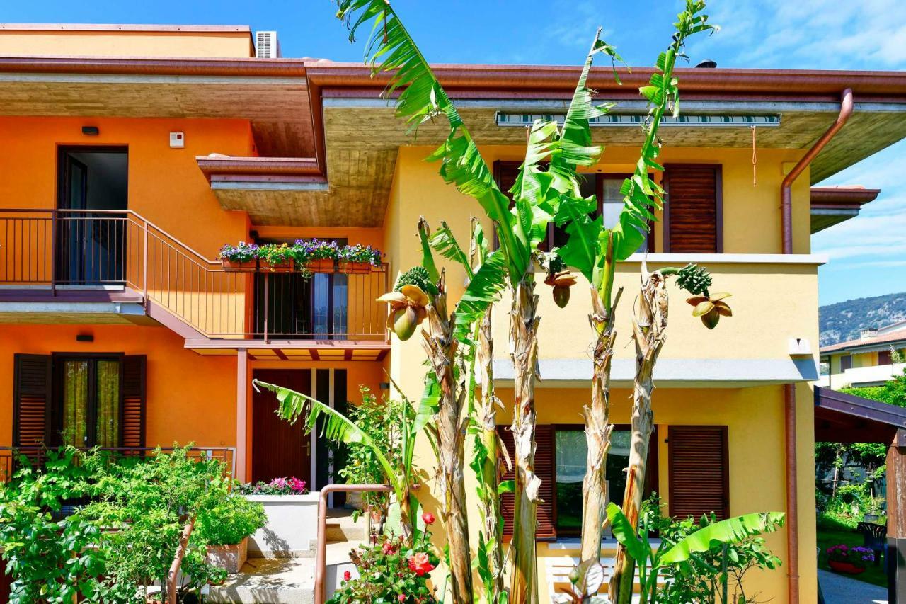 Hotel Divine Cécile Garda  Exterior foto